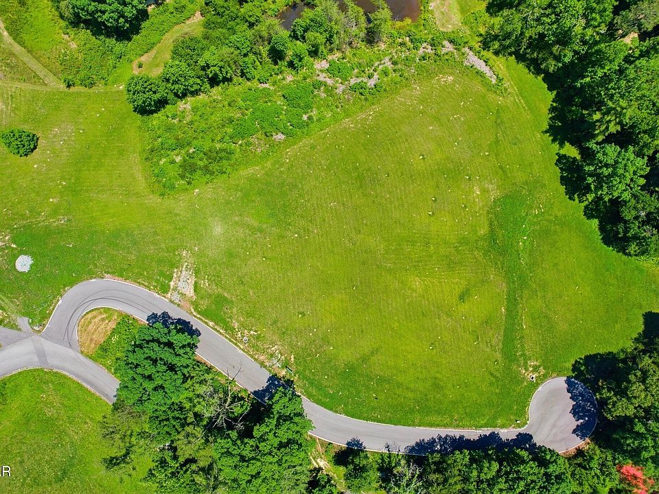1st image of 71 Max Ridge Ln #1