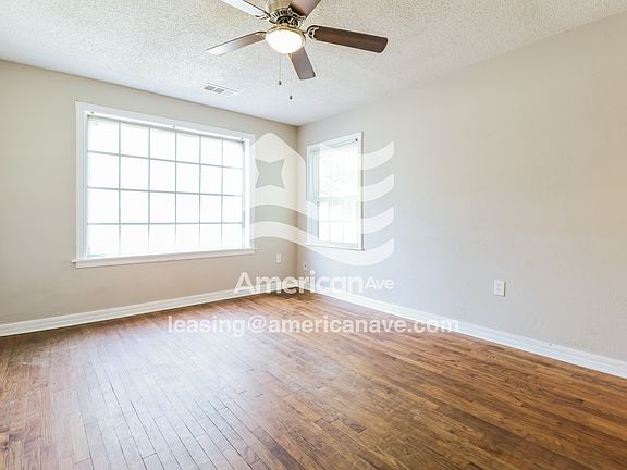 3-Living Room