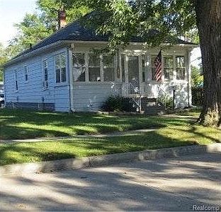 1st image of 49 S Highland Ave