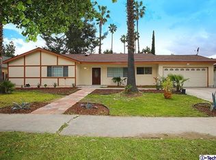 10668 Kurt St, Sylmar, CA 91342