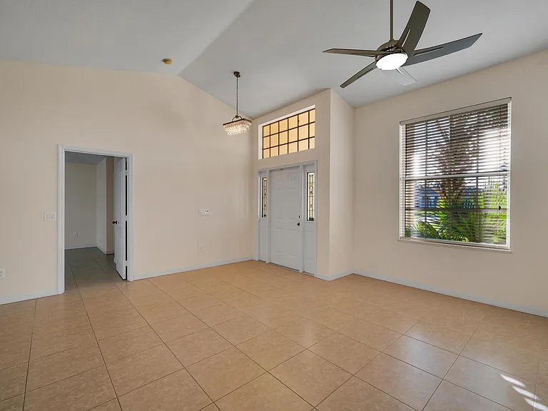4209 SW McClellen St — Photo 5