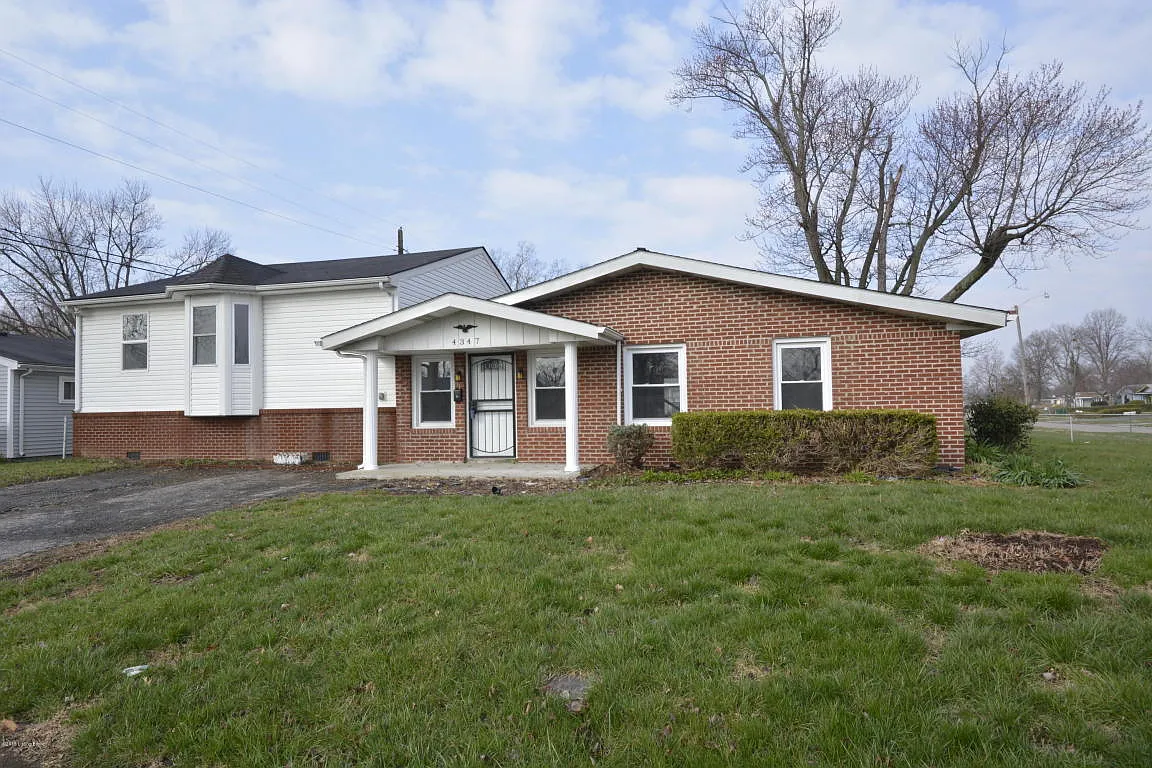 4347 Pruitt Ct photo 1