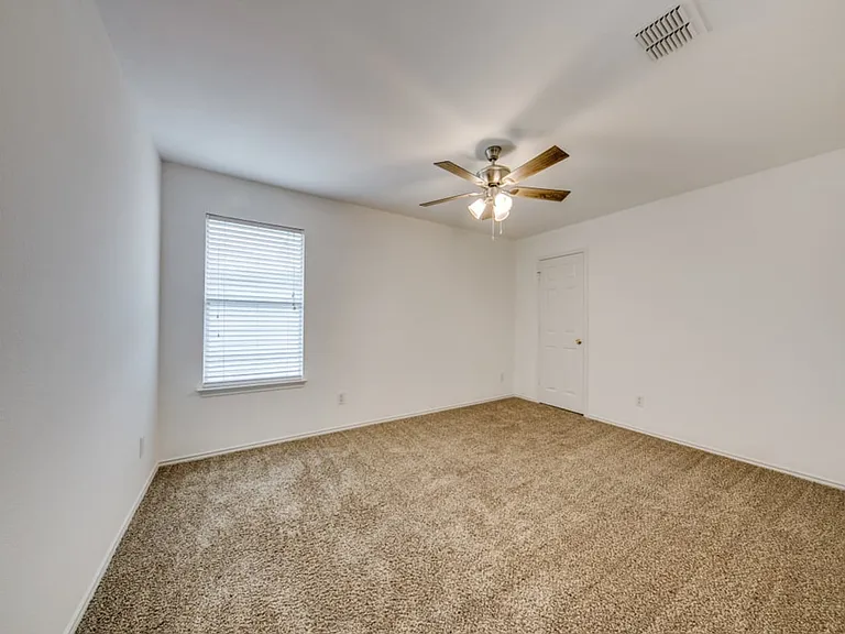 331 Lucille — Photo 8