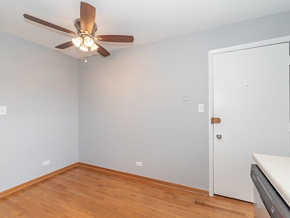 5th image of 9470 Bay Colony Dr APT 3N