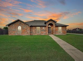 213 Mountain Peak Bnd, Midlothian, TX 76065