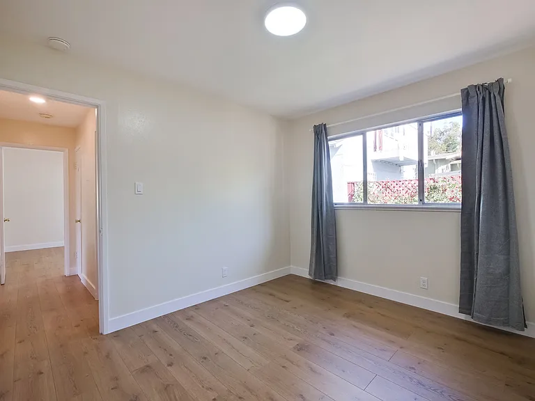2908 Birdsall Ave #2908 — Photo 44