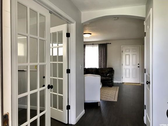 2nd image of 10412 N Bayhill Dr