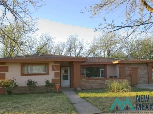 1005 Alvarado St, Carlsbad, NM 88220