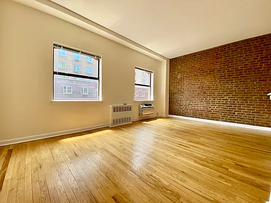 Rented by Corcoran | media 3