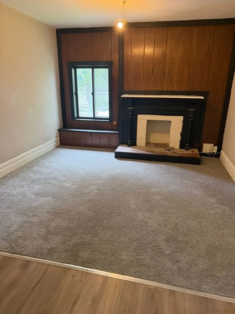 1907 Delaware Ave #3 Pittsburgh, PA 15218 — Photo 1