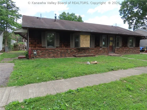 2624 Morrell Ave, Saint Albans, WV 25177