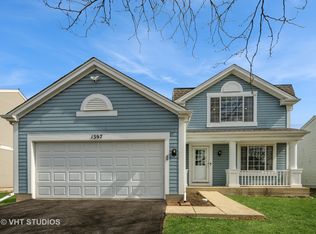 1397 Green Oak Trl, Aurora, IL 60506