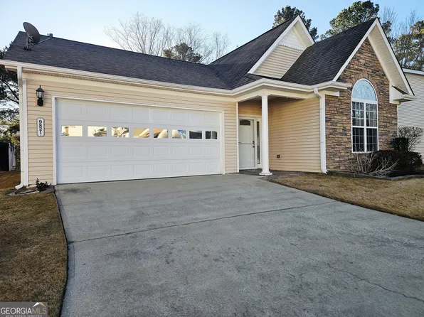 9821 Reflections Dr, Villa Rica, GA 30180