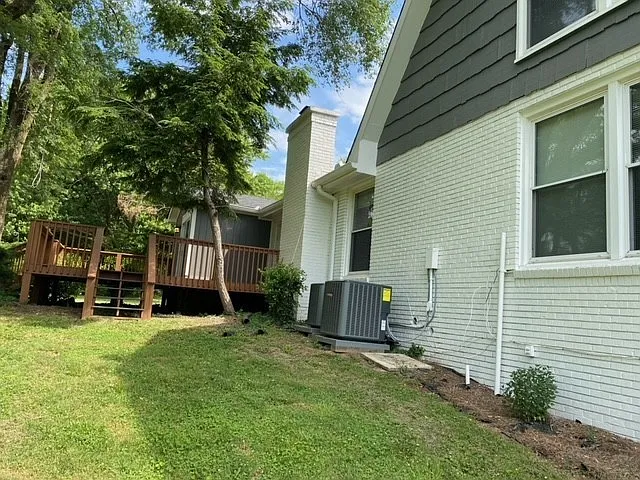 5 bed, 4.0 bath, 2796 sqft, $3,500 — Photo 3
