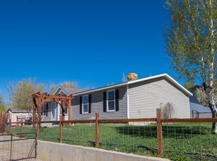 906 Barclay St, Craig, CO 81625
