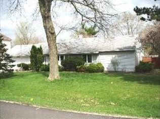 5947 S Edgewood Ave, La Grange Highlands, IL