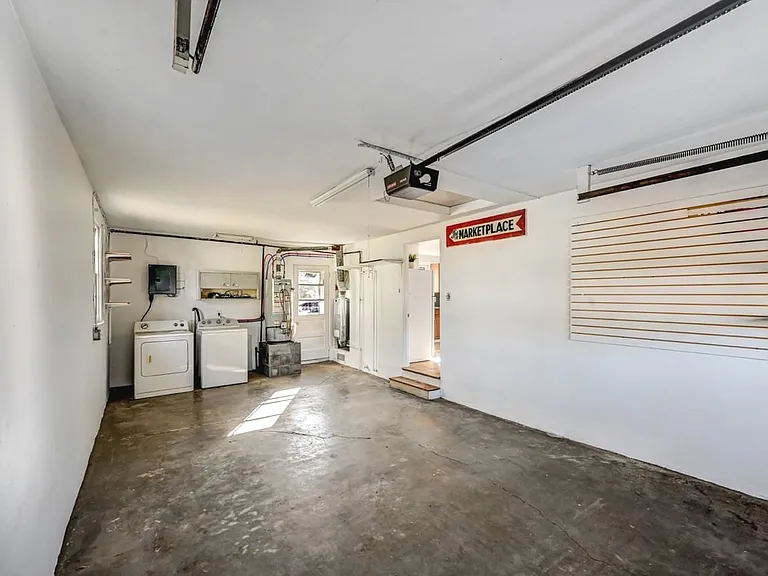 819 Fairview Ave — Photo 21