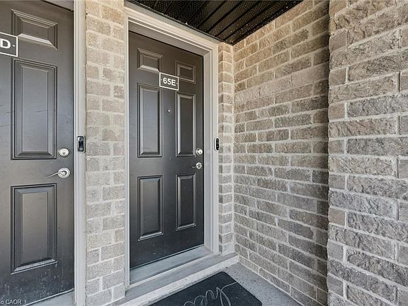 4th image of 1989 Ottawa St S #65E