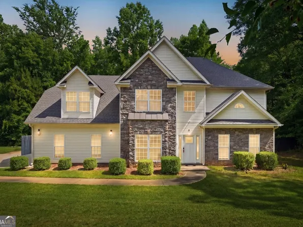 1231 Hillview Rd, Hampton, GA 30228