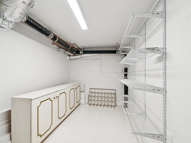 Clean basement storage if you need it.