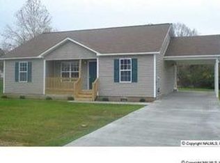 61 Beaver Rd, Boaz, AL 35957