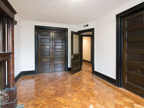2nd image of 1404 Pacific St APT 3B