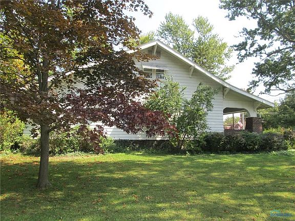 4th image of 21171 W Toledo St