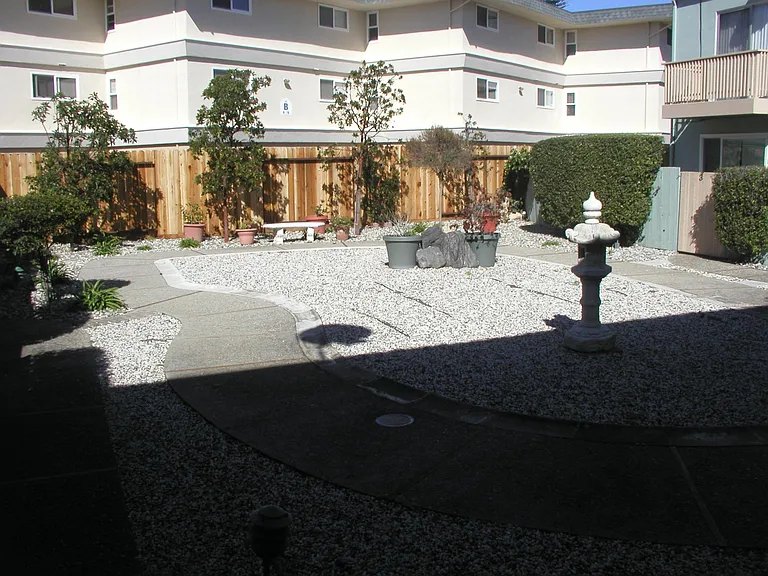 217 Dunecrest Ave #8 — Photo 11