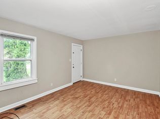 2401 Celia Ave APT 2, Charlotte, NC 28216