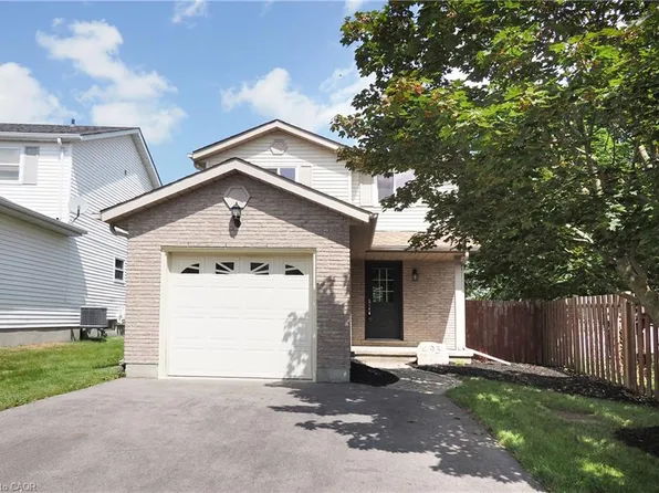 495 Misty Cres, Kitchener, ON N2B 3V6