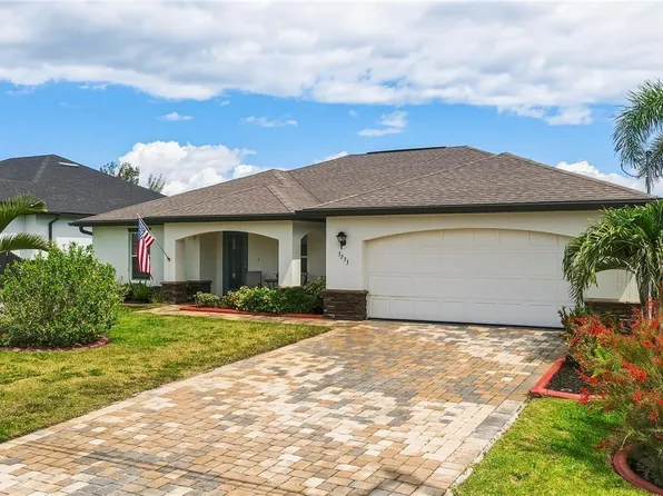3233 NW 21st St, Cape Coral, FL 33993