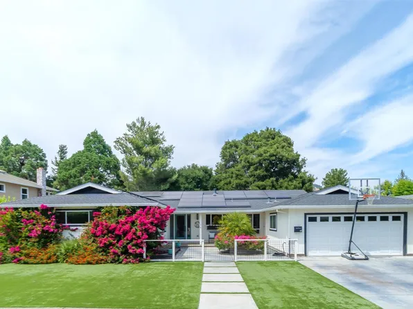 18 Devonshire Drive, Novato, CA 94947