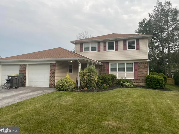 2632 Skylark Rd, Wilmington, DE 19808