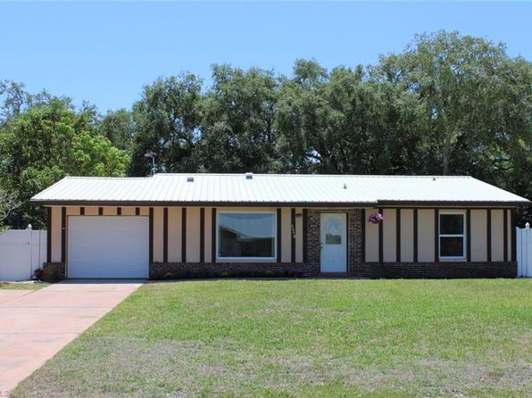 4049 Rainbow Cir, Labelle, FL 33935