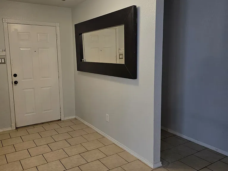 2837 Terrace Dr — Photo 6