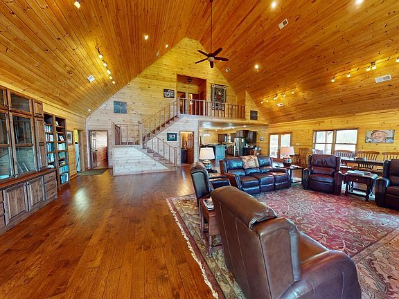 11th image of 5334 Ira Barker Rd