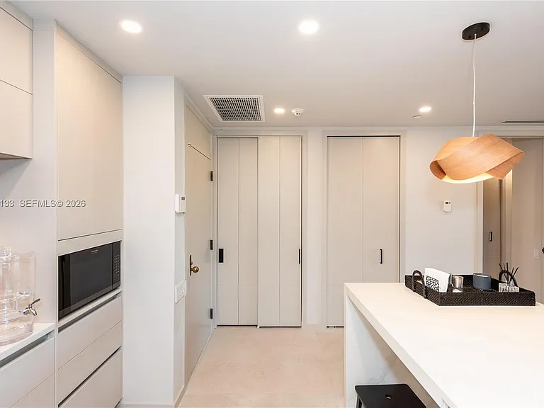 251 Crandon Blvd #306 — Photo 7