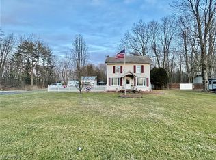 6356 Hoagland Blackstub Rd, Cortland, OH 44410