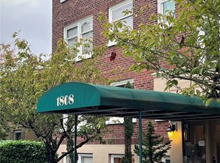 1808 Bigelow Ave N APT B201, Seattle, WA 98109