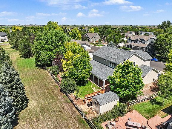 4th image of 11655 Victor Dr