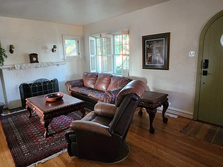 1137 Collingwood Dr — Photo 8