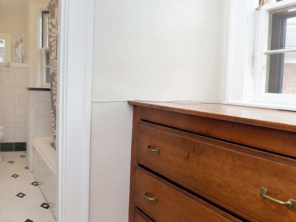These drawers are in the dressing area. They are built in and provide fabulous storage for your foldables or linens.