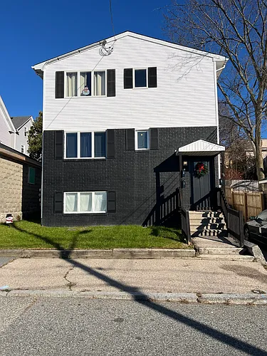 99 W Park St Photo 1