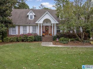 2220 Kenbridge Cir, Birmingham, AL 35226