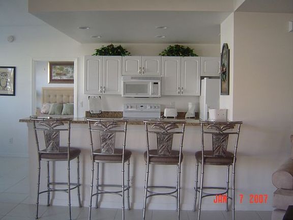 Beautiful "Floridian" furnishings