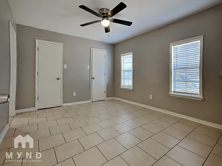 1302 Cardinal Dr #A — Photo 8