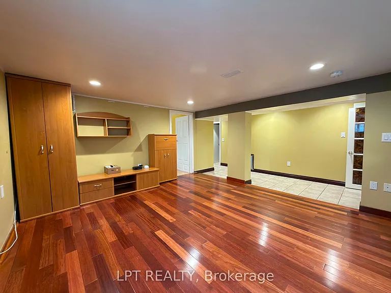 20 Gregory St — Photo 18
