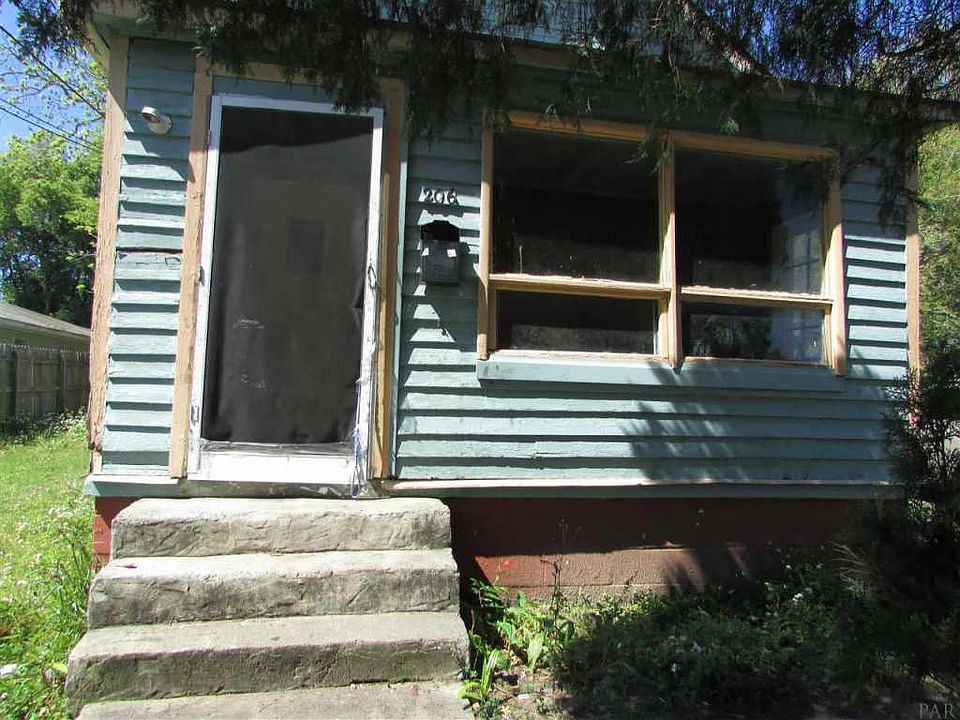 1st image of 206 E Jordan St
