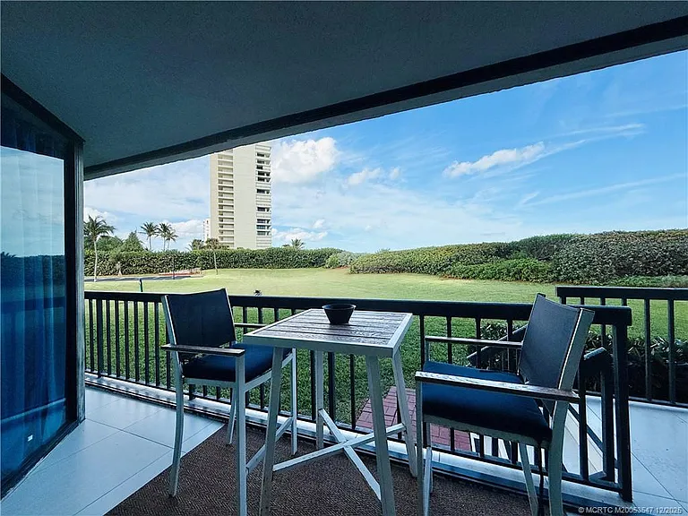 8800 S Ocean Dr #102 — Photo 30