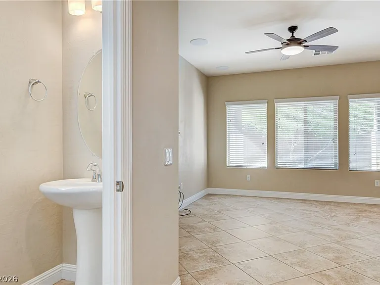 10624 Agate Knoll Ln — Photo 17